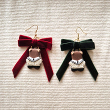 Load image into Gallery viewer, BOWS & BEARS #3