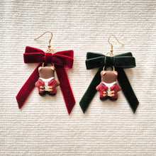 Load image into Gallery viewer, BOWS & BEARS #4