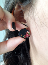 Load image into Gallery viewer, PEEK-A-BOO #9