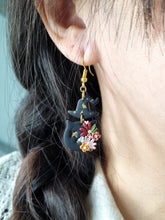 Load image into Gallery viewer, PEEK-A-BOO #6