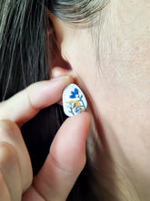 Load image into Gallery viewer, Porcelain IV #12