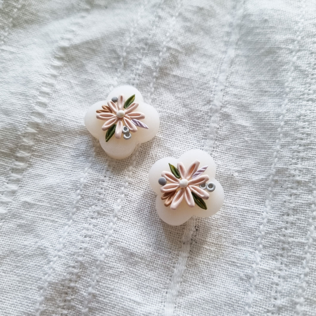 Brooches & Pins #8